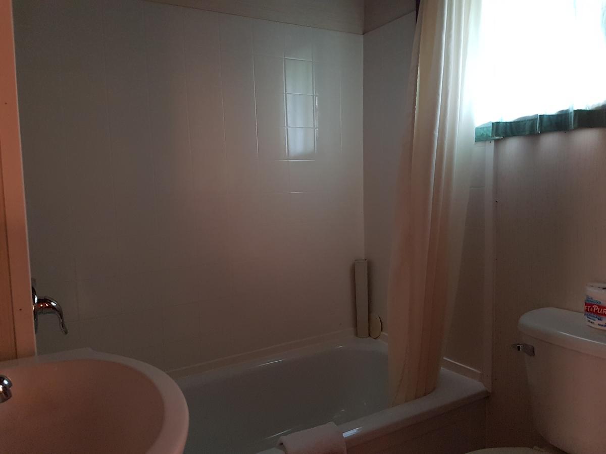 קראנברוק Flamingo Motel מראה חיצוני תמונה