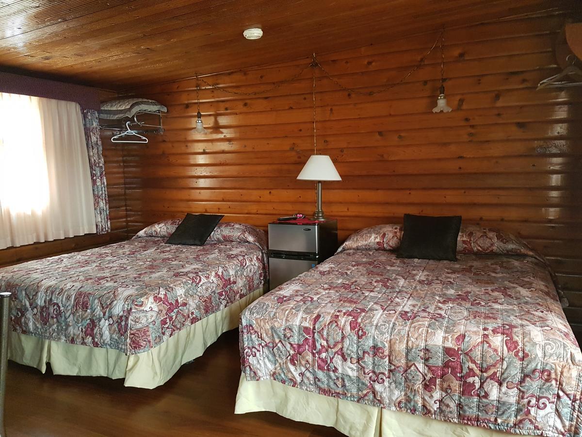 קראנברוק Flamingo Motel מראה חיצוני תמונה